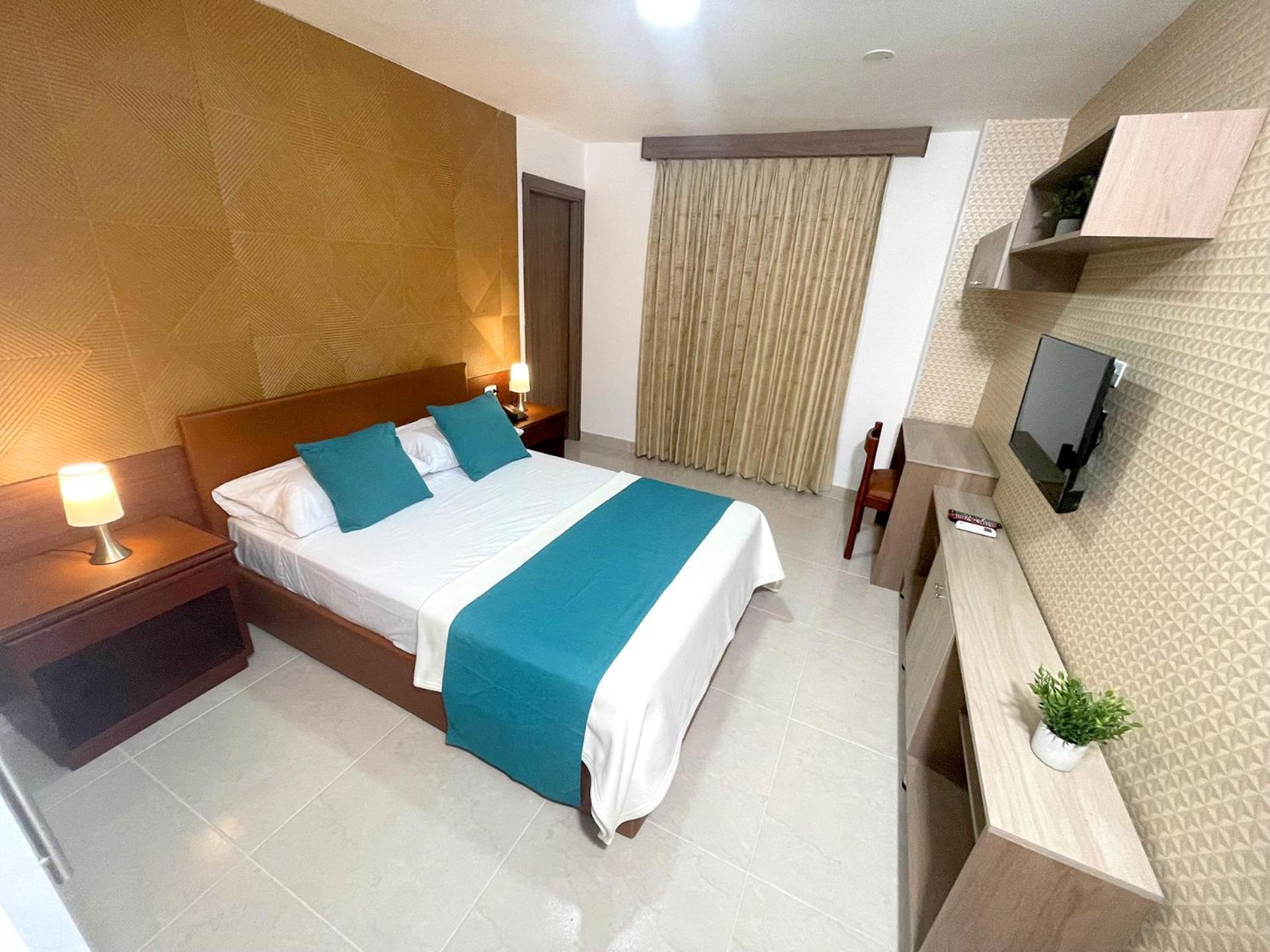 Hotel Prado 72 Inn Баранкила Екстериор снимка